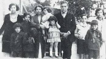 Aristides de Sousa Mendes with his family